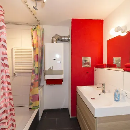 Apartment Zimmervermietung Am Stadtplatz / Bhf 8 Min / A8